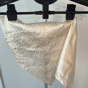 Elegant Cream Patterned Scarf or tie top